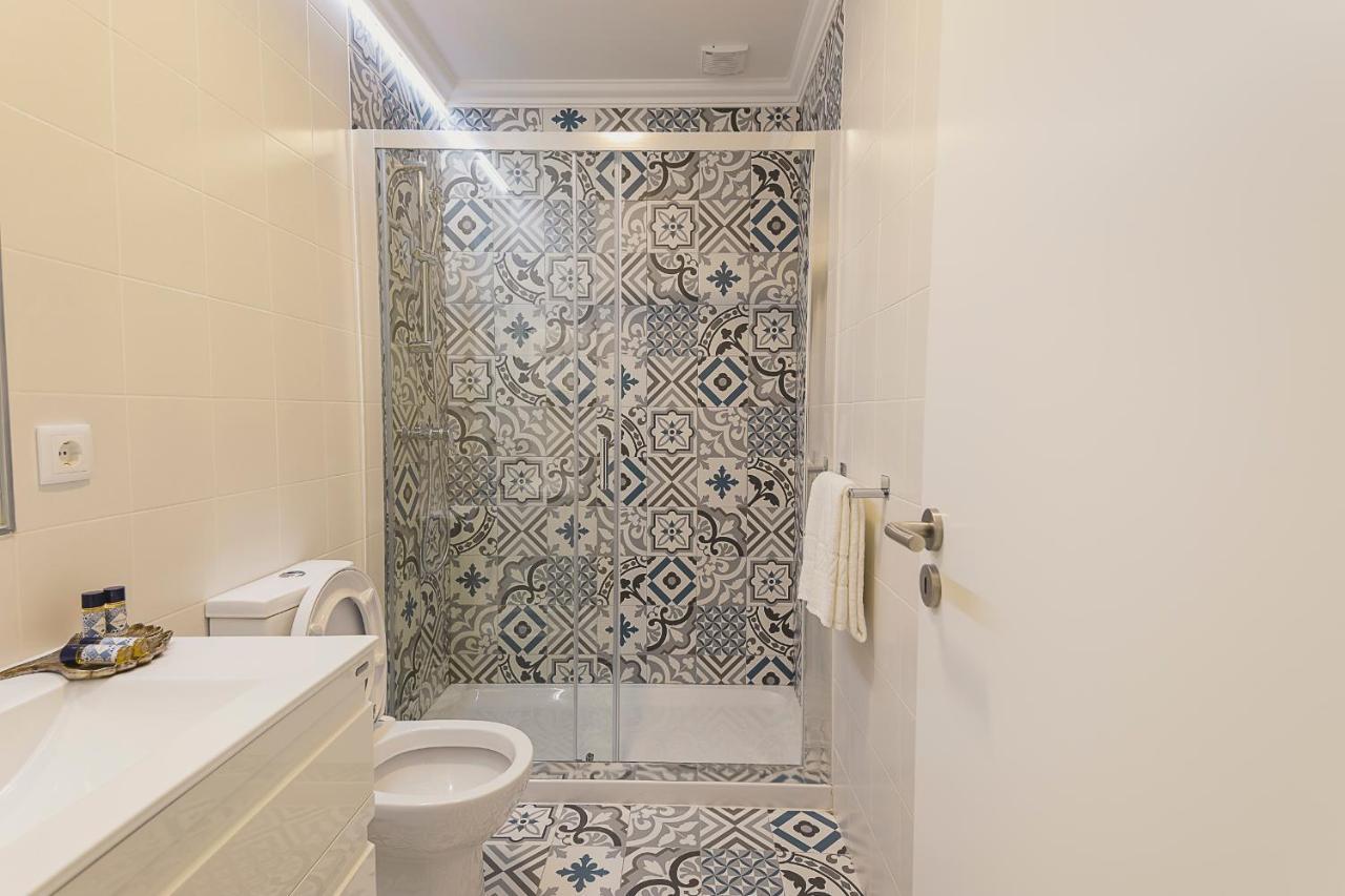 Vibrant Host Solutions - Heroismo'S Metro Porto Kültér fotó