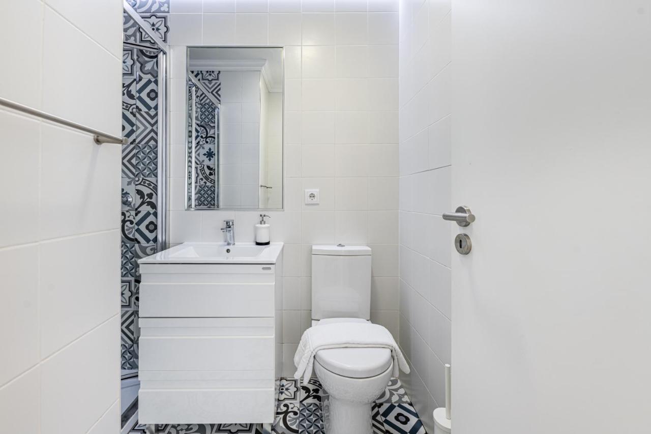 Vibrant Host Solutions - Heroismo'S Metro Porto Kültér fotó
